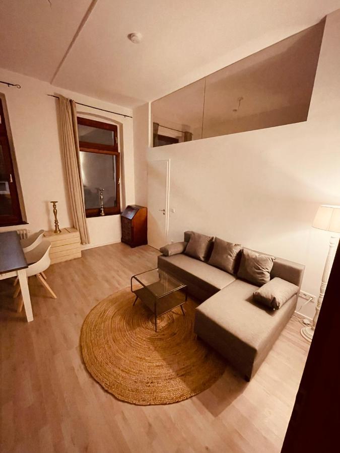 Retro Appartement Im Herzen Von Koeln Deutz Экстерьер фото